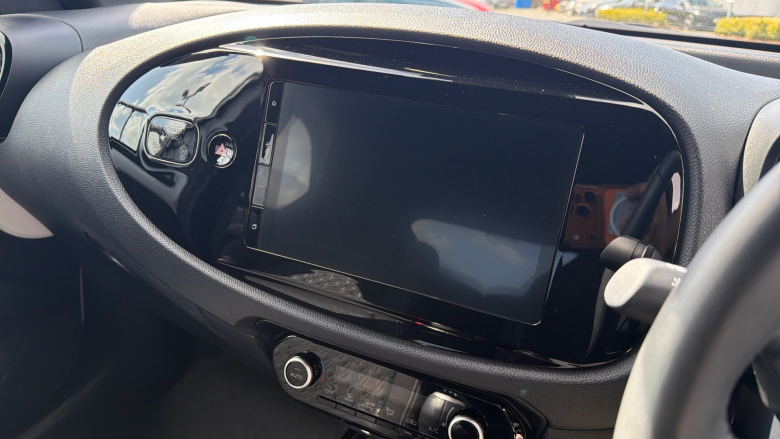 Toyota Aygo X 1.0 VVT-i Edge 5dr Petrol Hatchback